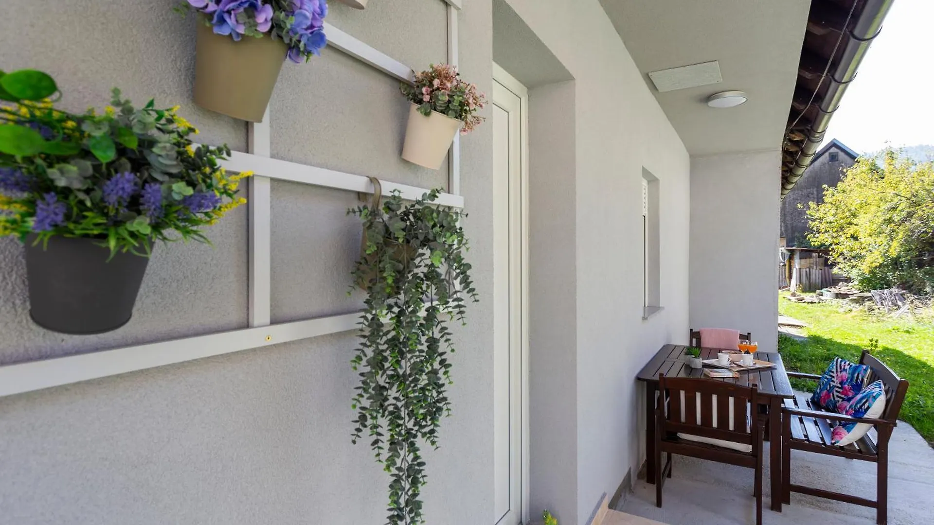 Holiday Apartment Anna In Lokve